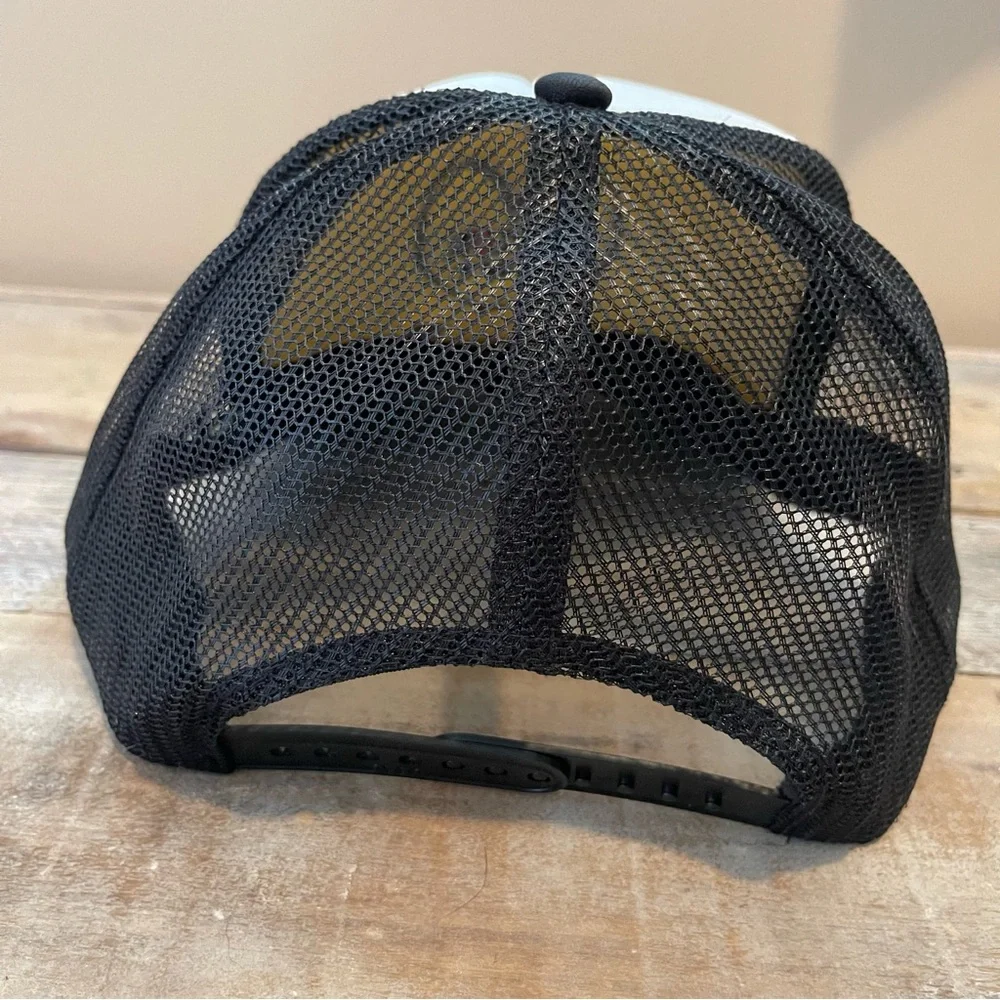 Taylor Swift Trucker Hat - Picture 5 of 11